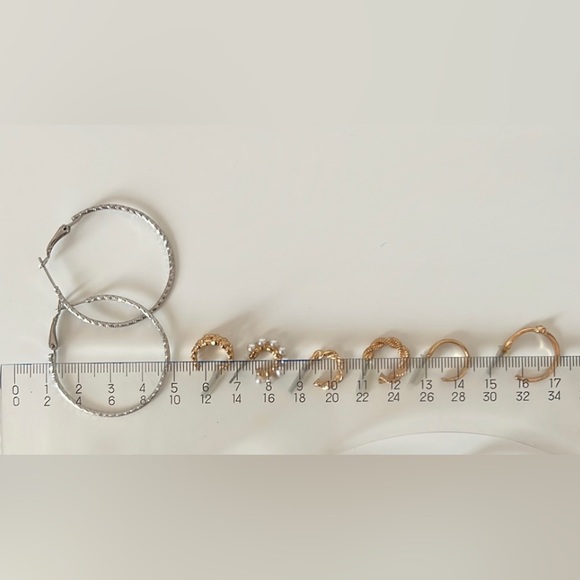 27 pairs of earrings from Claire’s and H&M - Picture 10 of 10